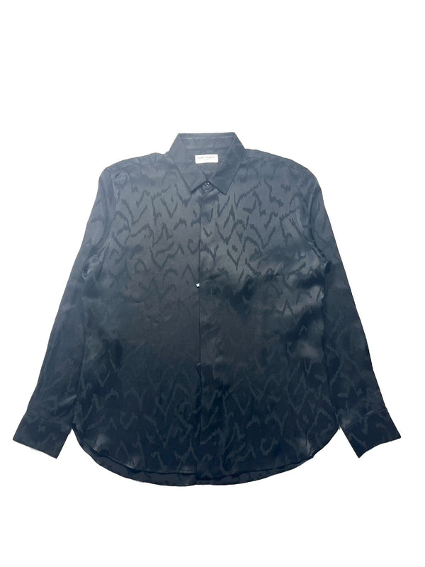 シルクシャツ