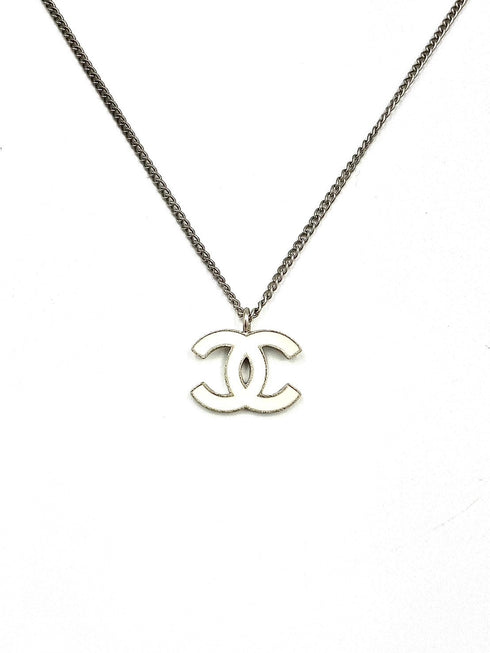 ココマークホワイトロゴネックレス