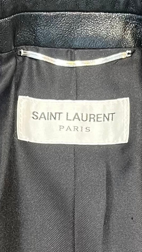 スモーキングジャケット