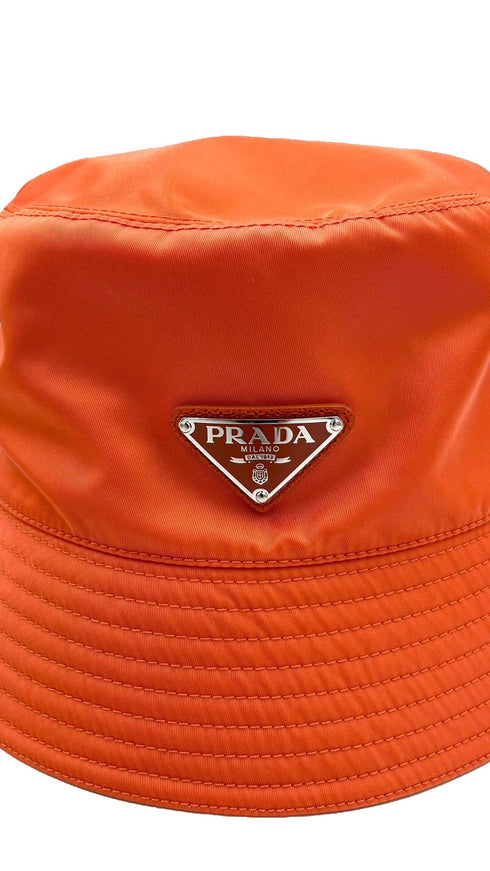 ロゴプレートバケットハット