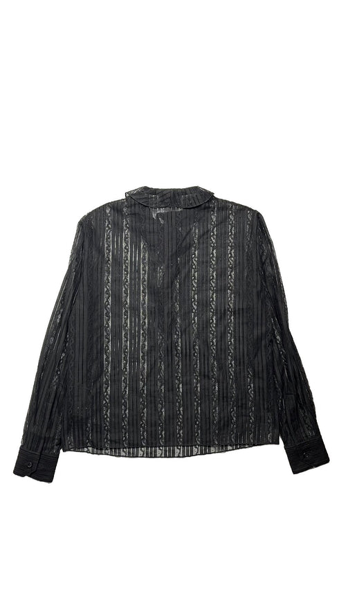 カットデザインフリルシャツ