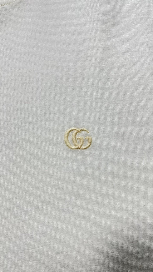 ワンポイントロゴTシャツ