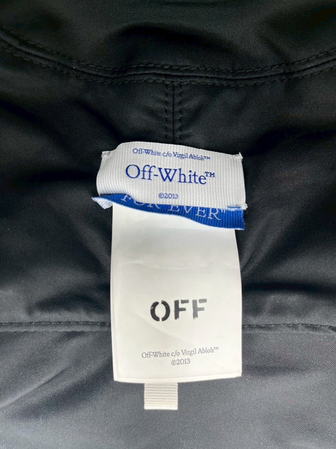 バケットハット