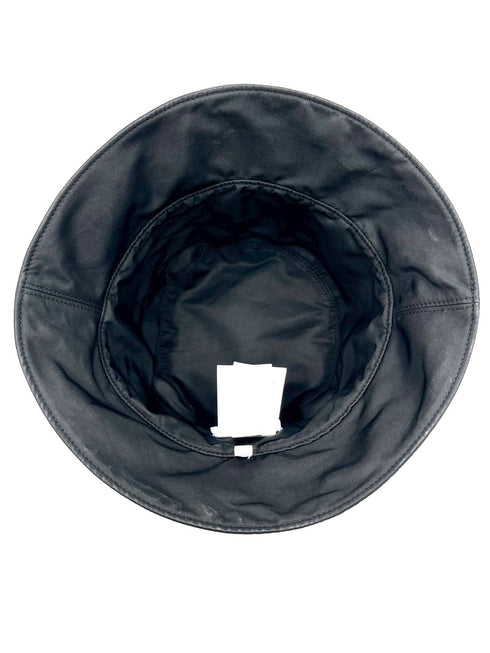 バケットハット